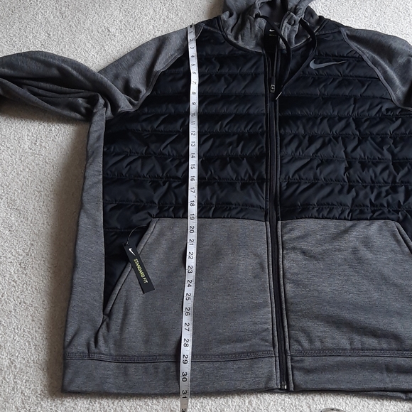 Nike therma full zip training hoodie - Picture 10 of 11